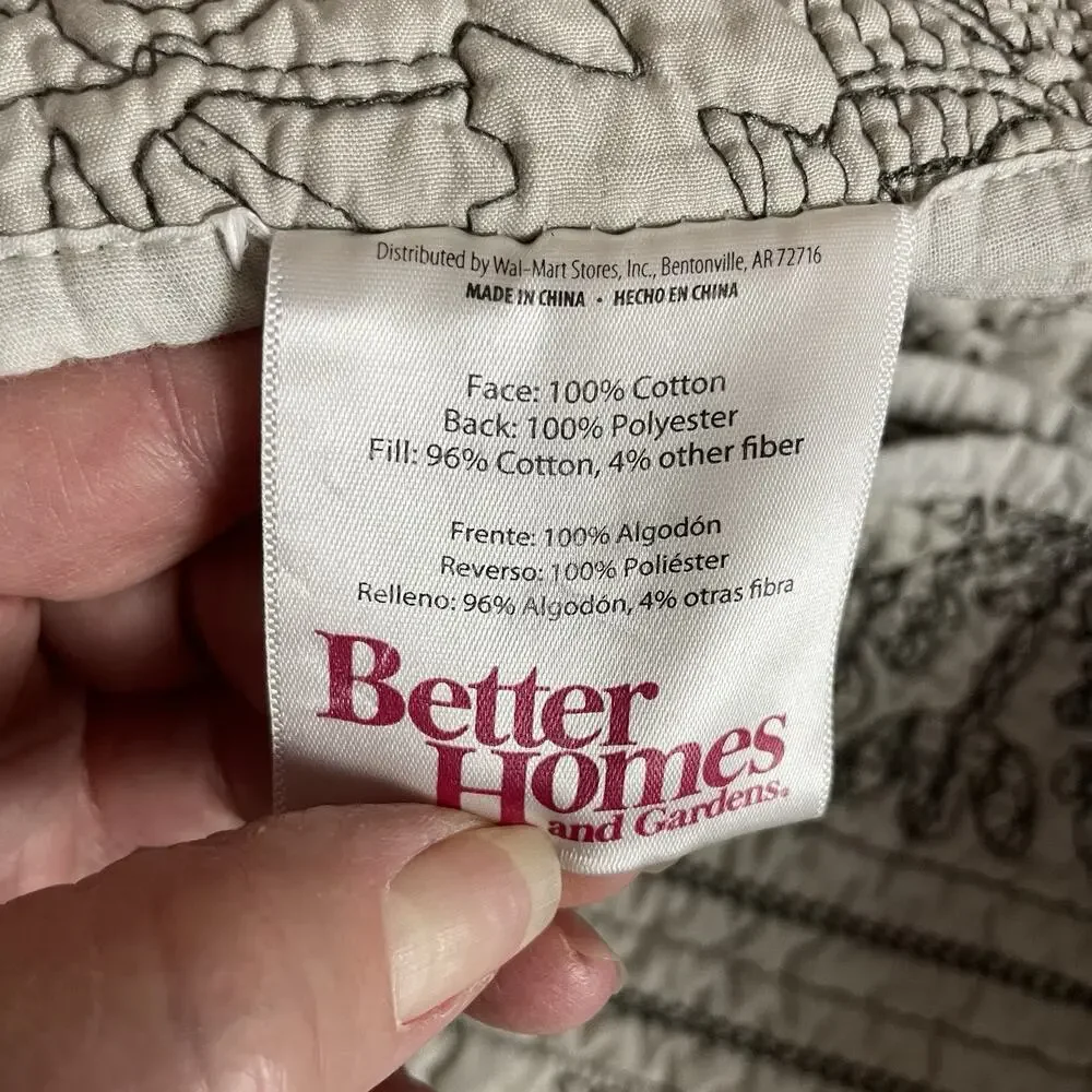 Better Homes Quilt Coverlet Queen Size Gray Yellow Black Stripe Reversible 88x98